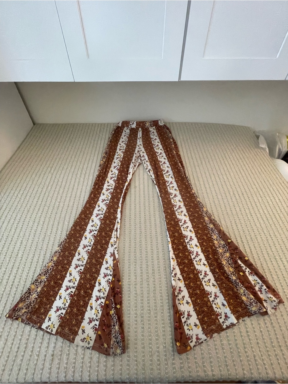 Belle Tweed Striped Floral Bell-Bottoms Pants - Size: Large
